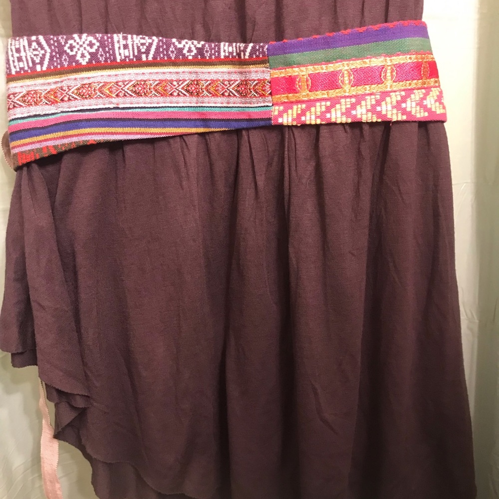 ‘A Common Thread’ Belted Top - Picture 4 of 5